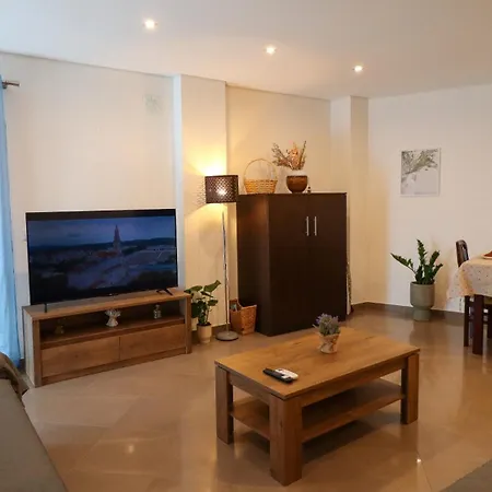 A 50 Metros Do Santuario De アパート *