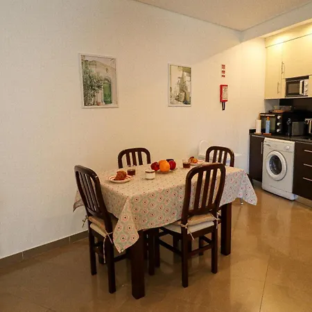 A 50 Metros Do Santuario De Apartament *
