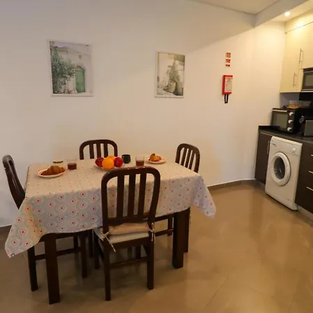 Apartament A 50 Metros Do Santuario De Fátima