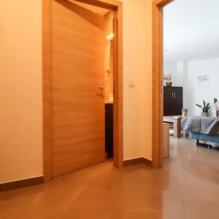 A 50 Metros Do Santuario De Apartament