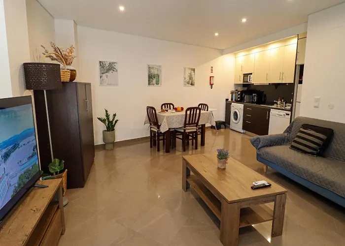 A 50 Metros Do Santuario De