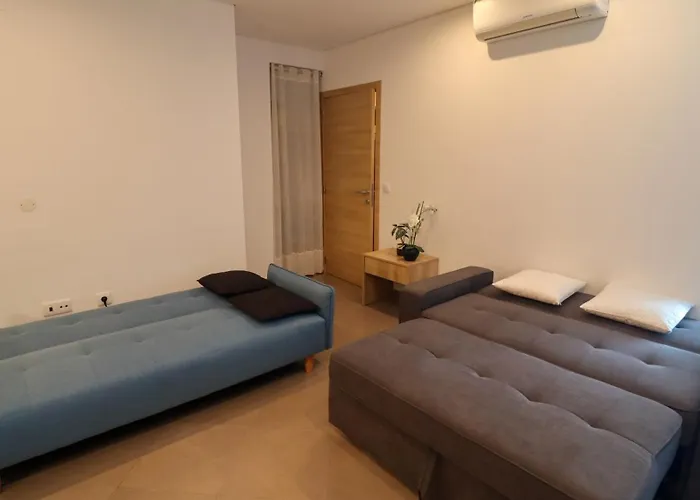 A 50 Metros Do Santuario De